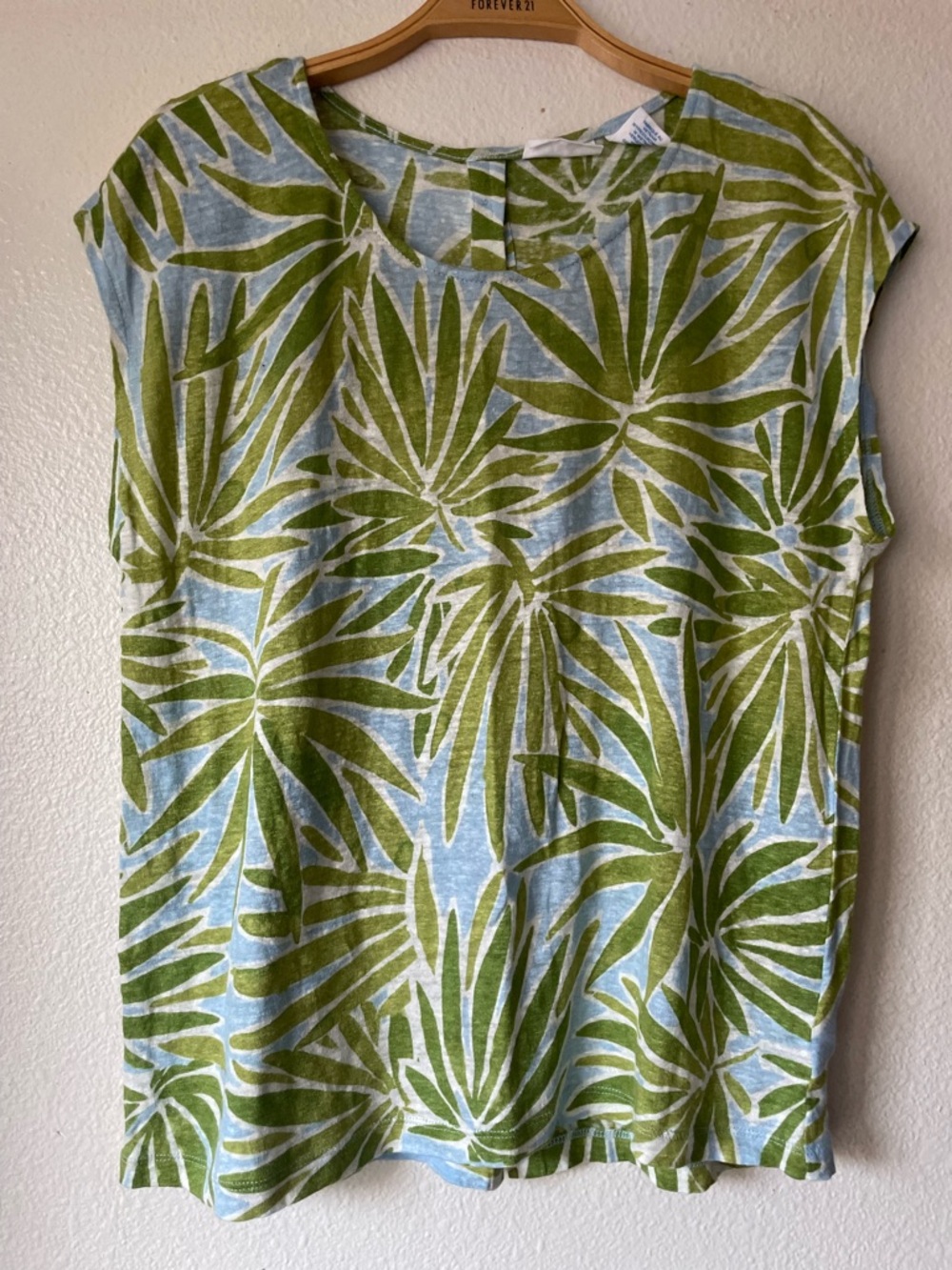 Signed Olsen Linen Tropical Top 100% linen - Picture 2 of 3